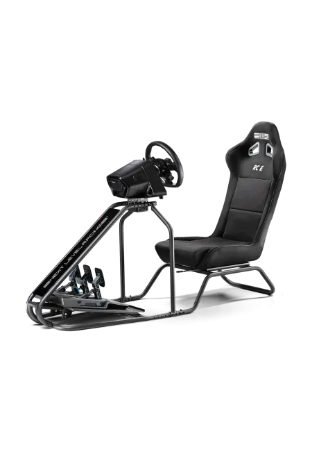Next Level Racing RC Essential widok od przodu z przykładową bazą kierownicy