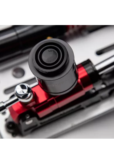 simline.euSimagic P2000 - L200RFSimagicSimagic P2000 L200RF is a 2-pedal sim racing set (throttle + brake) with a powerful 200 kg Load Cell brake and hydraulic design. No clutch – perfect for iRacing and GT racers. Fully compatible with Alpha Mini, Alpha, and Alpha U.
The carbon fiber heel plate P-C200, heel stop P-F268 and haptic motor P-HPR are not included with the Simagic P2000 pedals – they must be purchased separately.